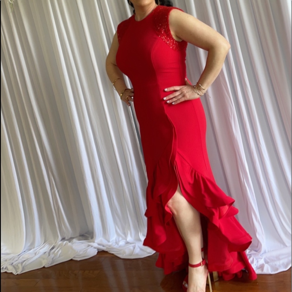 Betsy & Adam Tiered Ruffles Scuba Crepe Gown Red